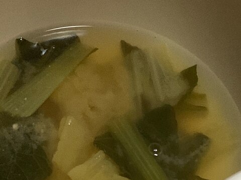 白菜と小松菜の味噌汁